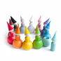 Ulanik Montessori dřevěná hračka „Small Peg Dolls with Hats and Balls? - Vzdělávací sada
