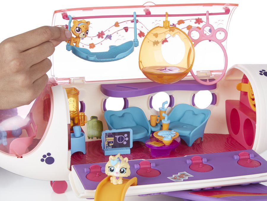 Littlest pet shop airplane online