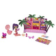 Hatchimals Pixies Play Set Holiday - Figure and Accessory Set