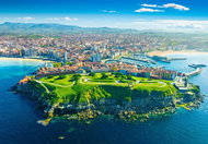 BLUEBIRD Pohled na Gijón, Španělsko 1000 dílků - Jigsaw Puzzle