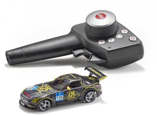 Siku Racing RC Mercedes Benz with Charger 1 43 Remote Control Car Alza.cz