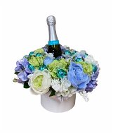 Blumengesteck aus blauem Ranunkel mit Lindt-Bonbons und Sekt 35 cm - Geschenkbox