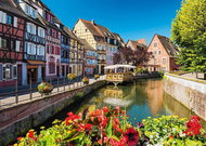 Schmidt Puzzle A Village with Colourful Houses  1000 pieces - Jigsaw Puzzle