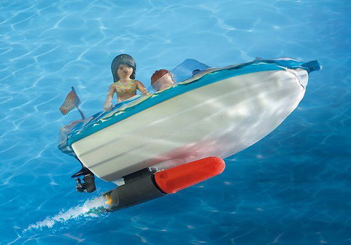 playmobil surfer pickup with speedboat