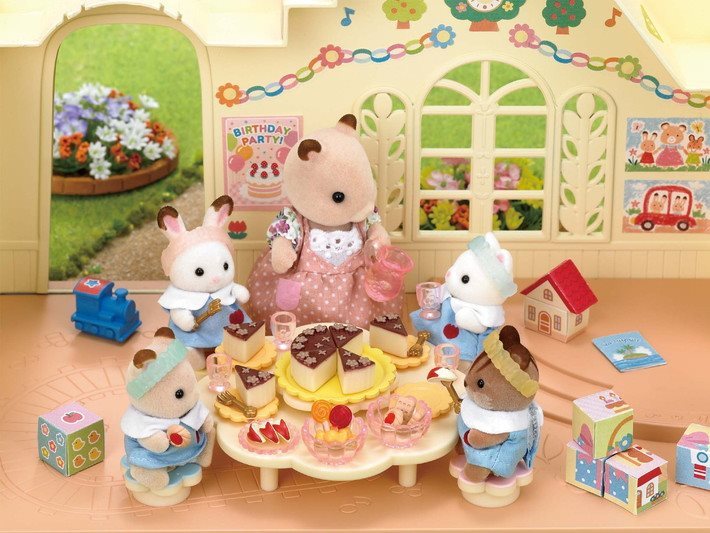 Sylvanian forest best sale nursery gift set