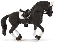 Figúrka Schleich 42457 - Turnajový žrebec Frízskeho koňa - Figurka