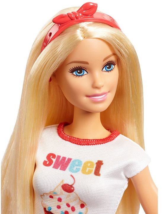 Barbie bakery cheap chef doll