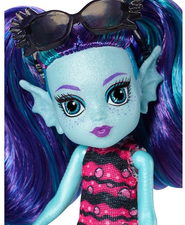 Monster high ebbie online