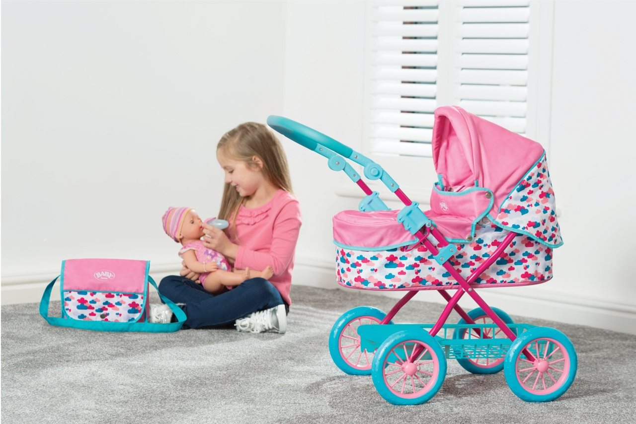 Baby born shop roamer pram