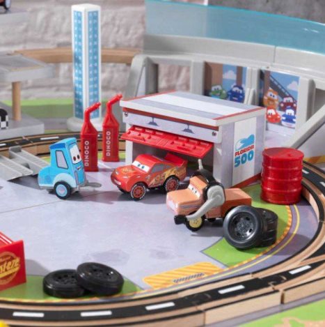 Kidkraft disney pixar cars 3 sales international speedway