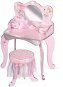 Detský kozmetický stolík DeCuevas 55534A Drevený toaletný stolík so zrkadlom a drevenou stoličkou Magic Maria 2022 - Dětský kosmetický stolek