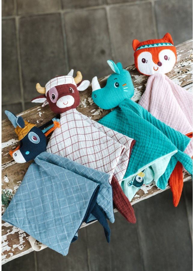 Fox comforter outlet baby