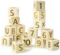 Dřevěné kostky s anglickými písmeny a číslicemi - Dřevěné kostky