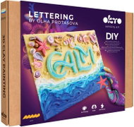 WIKY OKTO Lettering Výtvarný set malování hmotou "Calm" 30 × 40 cm - Creative Kit