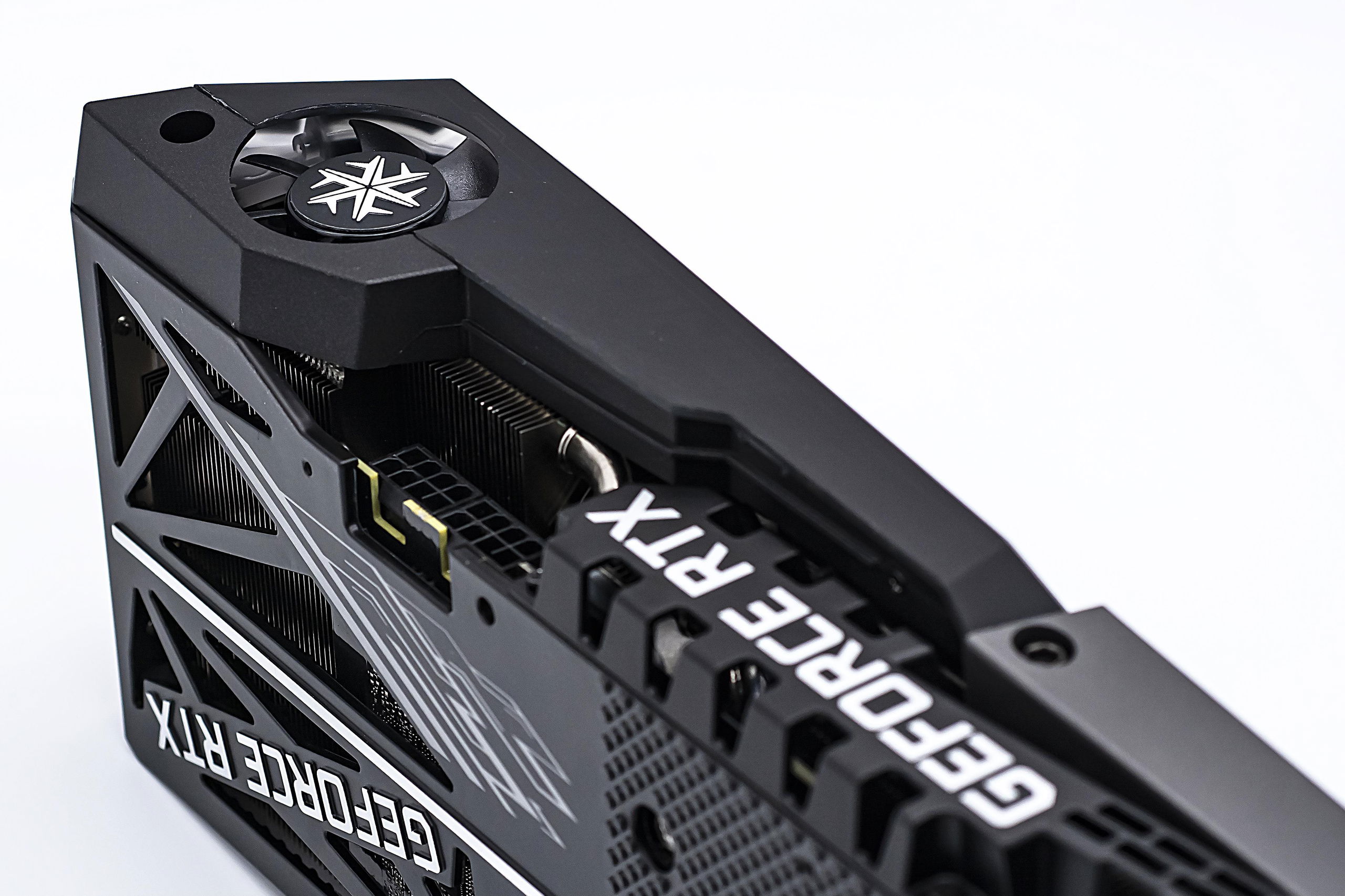 Inno3D GeForce RTX 3080 iCHILL X4 LHR - Graphics Card | alza.hu Inno3D GeForce RTX 3080 iCHILL X4 LHR - Graphics Card | alza.hu