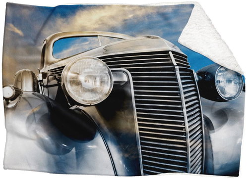 IMPAR Lambskin blanket Shiny veteran, 150 × 120 cm - Blanket - Main image
