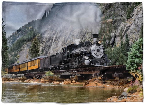 IMPAR Fleece blanket Locomotive, 200 × 140 cm - Blanket - Main image
