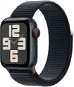 Apple Watch SE Celular 40 mm Tmavo atramentový hliník s tmavo atramentovým prevliekacím športovým remienkom - Smart hodinky