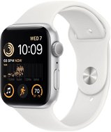 Apple Watch SE (2022) 44mm - ezüst alumínium tok, fehér sport szíj - Okosóra