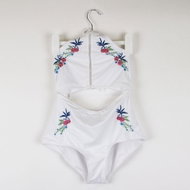 Mint & Berry - High Waist Swim Set Embroidered Color: White, Size: S - Women's Swimwear