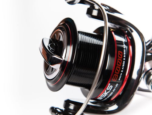 Sonik SKS Black Surf 8000 - Fishing Reel