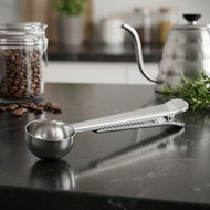 Kaffia Coffee measuring cup and clip - Scoop