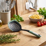 Kesper Hole punch with silicone edge 35,5 cm, green - Ladle