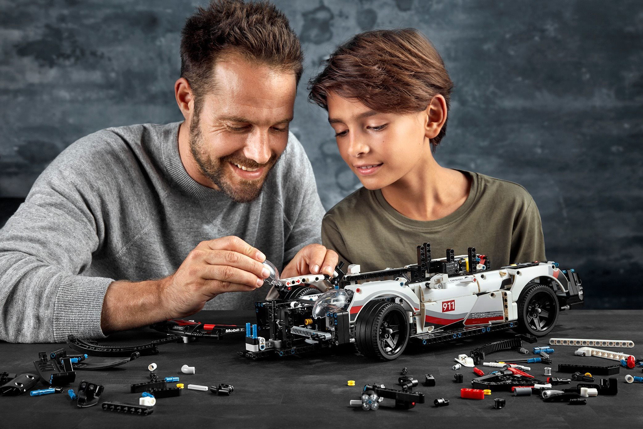 Porsche 42096 online lego