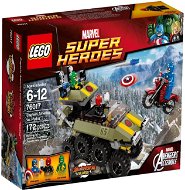 LEGO Super Heroes 76017 Captain America vs. Hydra - Stavebnica