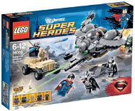 LEGO Super Heroes 76003 Superman: Bitka o Smallville - Stavebnica