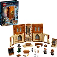 LEGO Harry Potter TM 76382 Kúzelné momenty z Rokfortu: Hodina premieňania - LEGO stavebnica