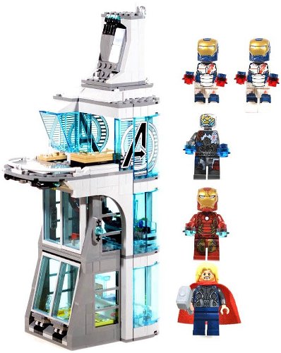  LEGO Super Heroes Attack on Avengers Tower 76038 : Toys & Games