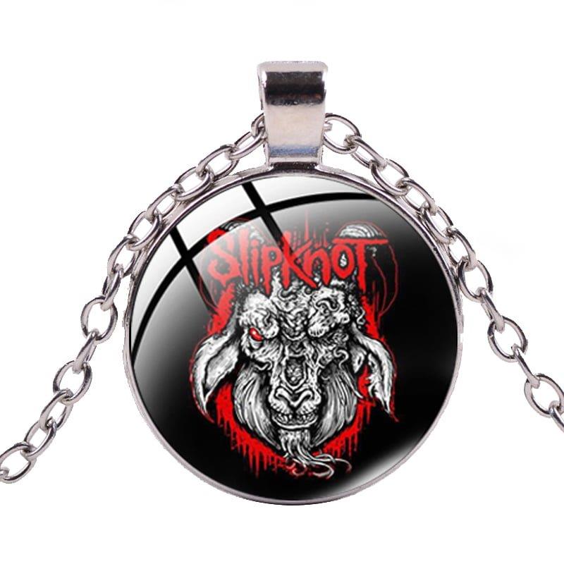 Predator Q1 lánc Slipknot medállal - GB0082
