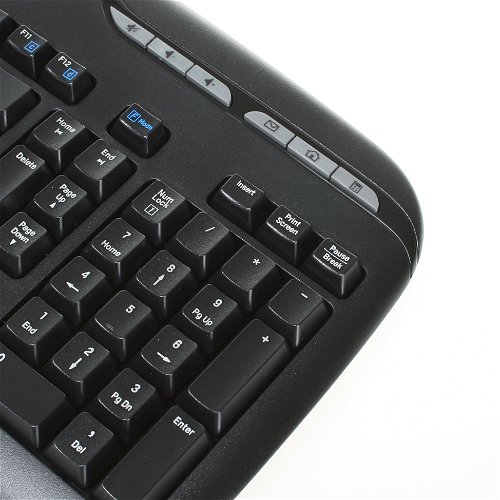 Logitech Wireless Desktop MK320 - keyboard and mouse set