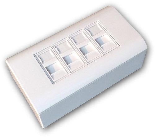 Datacom - CAT5E - STP - 4 x RJ45 - Auf- oder Unterputz - Steckdose - Hauptbild
