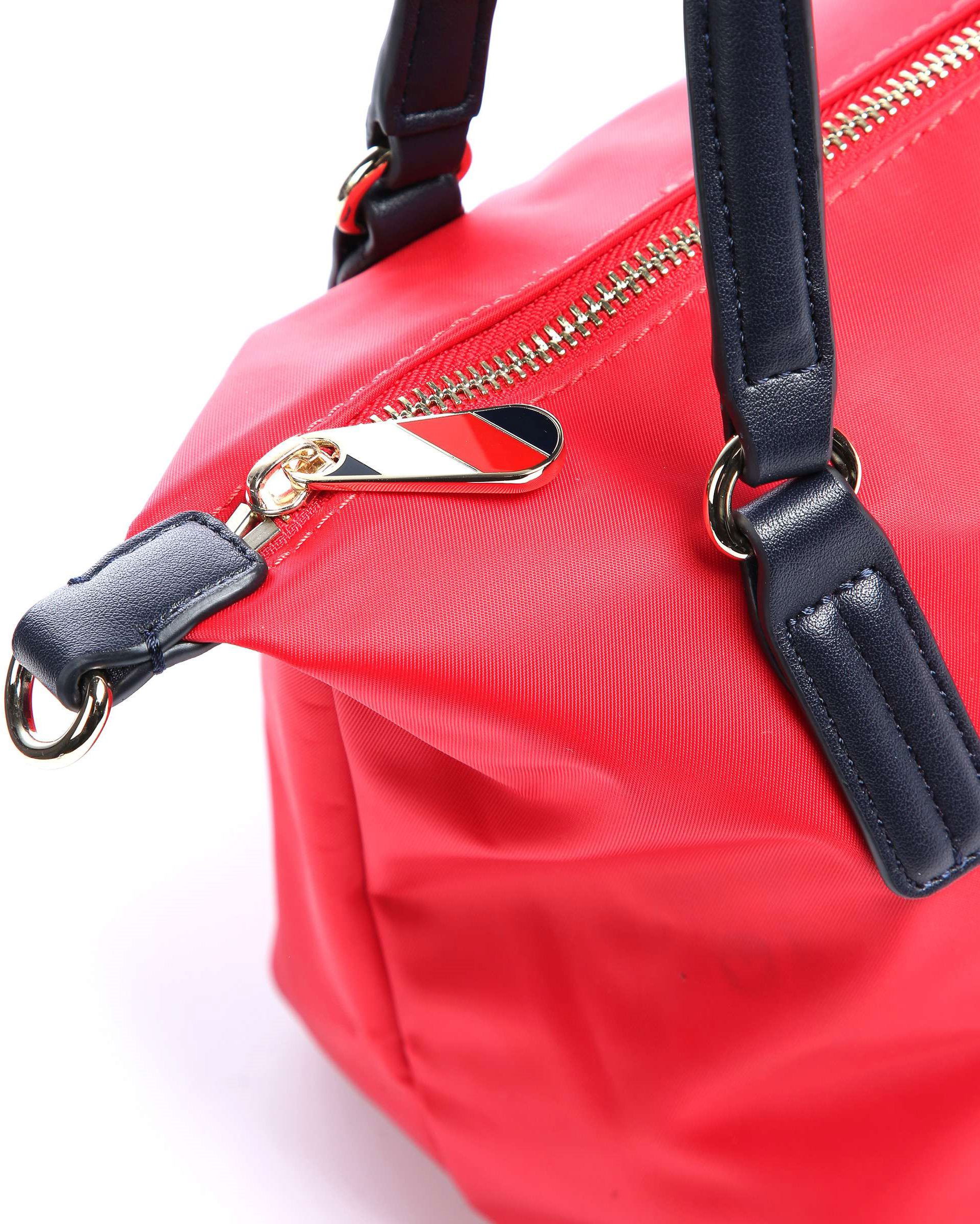 Tommy hilfiger red discount handbag