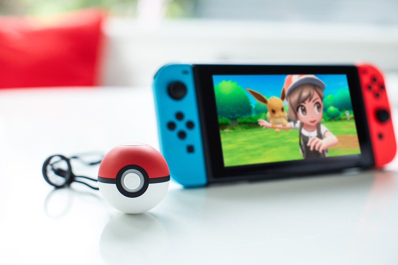 Nintendo switch lite pokemon let's go clearance eevee