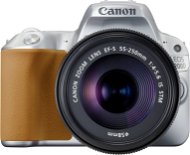 Canon EOS 200D stříbrný + 18-55mm IS STM - Digitalkamera