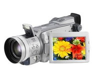 Canon DM-MVX3i, CCD 2.23 Mpx, 10x opt./ 200x dig. zoom, DO, SD/MMC, DV in/out, AV in/out - -
