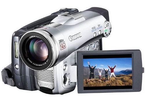 Canon DM-MVX45i, CCD 2.23 Mpx, 14x opt./ 280x dig. zoom, DO, SD/MMC, DV in/out, AV out - - - Main image