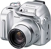 FUJIFILM FinePix 2800 Zoom, 2.0 mil. bodů, optický / digitální zoom 6x / 2.5x