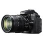 Nikon D90 + Objektiv 18-200mm AF-S DX VR II - DSLR Camera