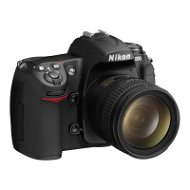 Nikon D300 + Objektiv 18-70 AF-S DX - DSLR Camera