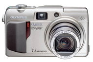 Olympus C-70 Zoom - 7,4 mil. bodů, zoom optický 5x / digitální 6x - Digital Camera