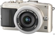 Olympus PEN E-PL6 + 14-42 mm lens EZ silver / silver + 8 GB FlashAir SD card - Digital Camera