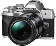 Olympus OM-D E-M10 Mark IV + 14-150 mm II - silber - Digitalkamera
