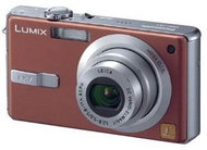 Panasonic LUMIX DMC-FX7EG-T bronzový (bronze) - 5,36 mil. bodů, opt./dig. zoom 3x / 4x, SD/MMC karty - Digital Camera