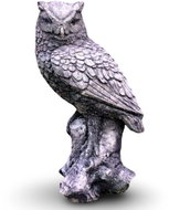 ORIENTAL Garden concrete decoration Owl on a branch - Garden Decoration