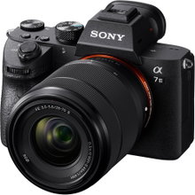 Sony Alpha A7 III + FE 28-70 mm F3,5-5,6 OSS II