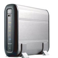 QNAP TS-109 All-in-One NAS Server, externí SATA II HDD 750GB, GLAN, USB PrintServer, 3xUSB2.0-in, 1x - -